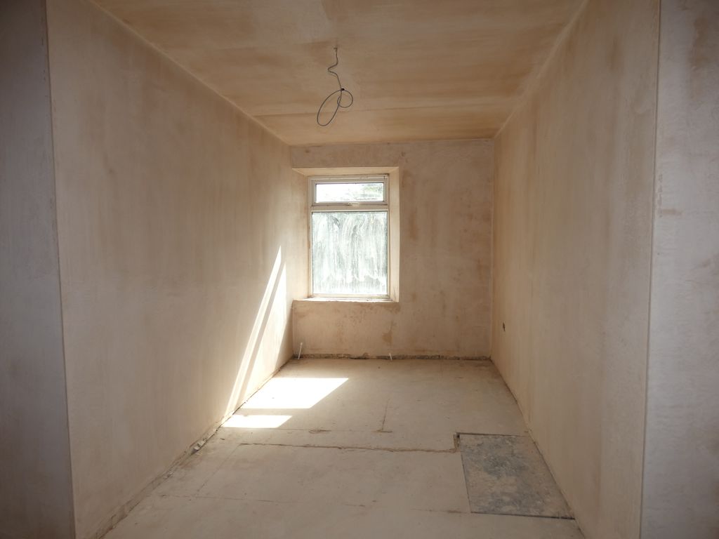 First Floor- click for photo gallery